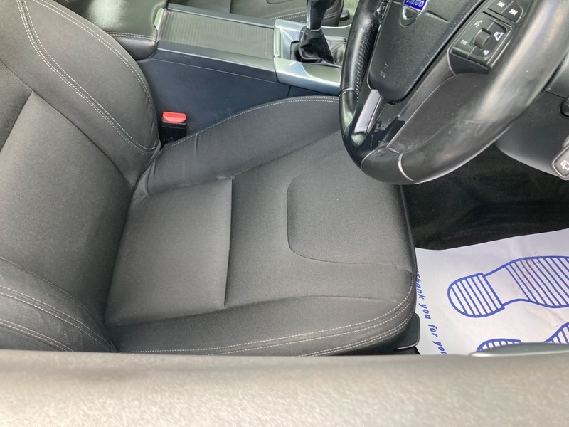 Volvo V60 2.4 D4 Lux Grey #63
