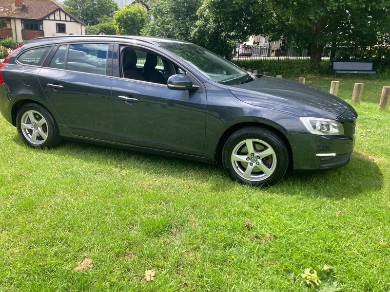 Volvo V60 2.4 D4 Lux Grey #55