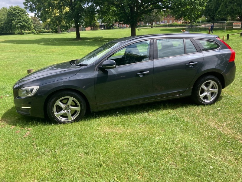 Volvo V60 2.4 D4 Lux Grey #21