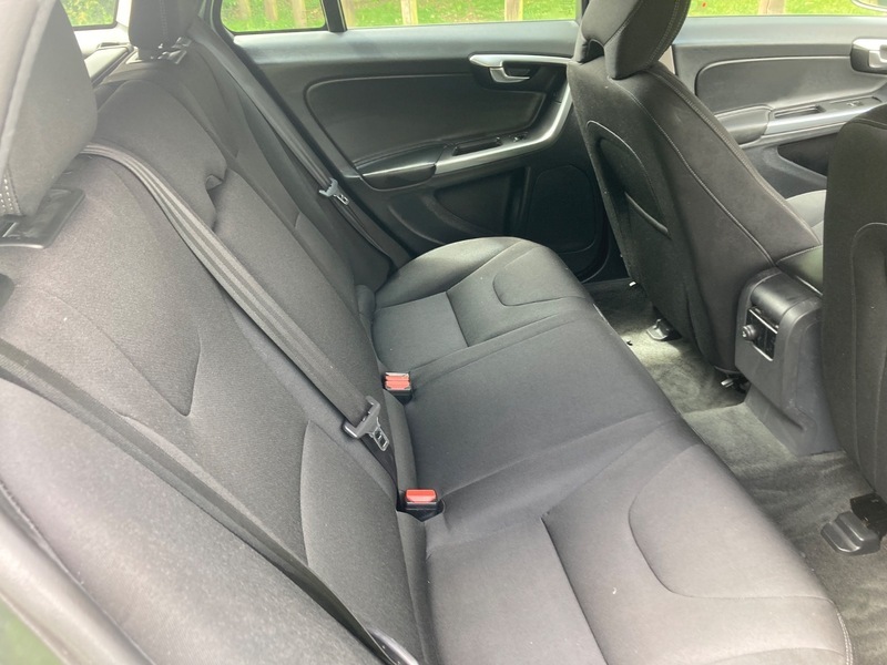 Volvo V60 2.4 D4 Lux Grey #79