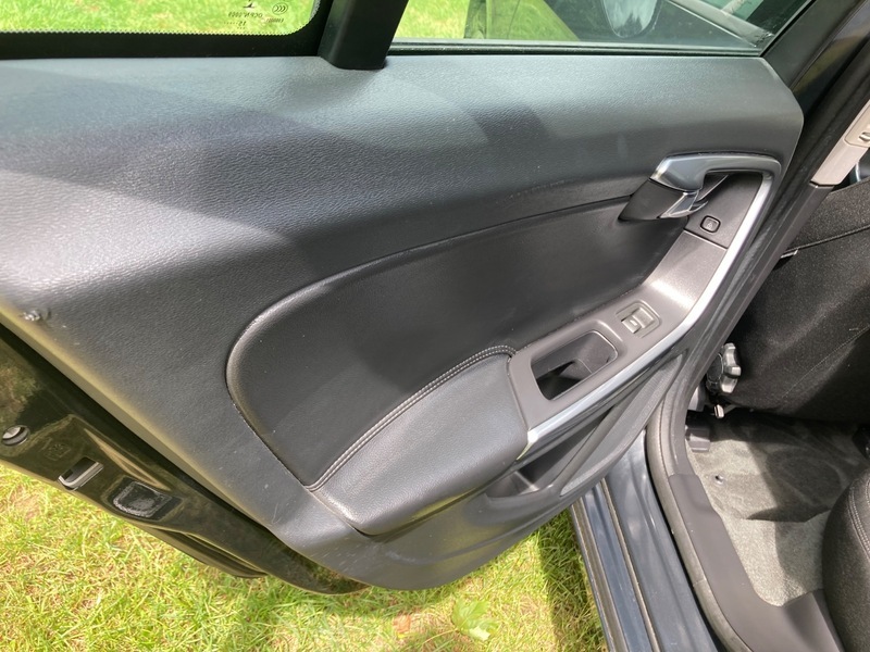 Volvo V60 2.4 D4 Lux Grey #74