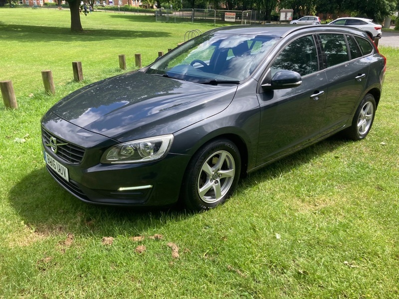 Volvo V60 2.4 D4 Lux Grey #66