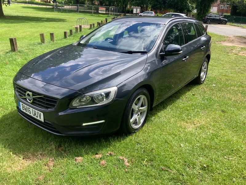Volvo V60 2.4 D4 Lux Grey #67