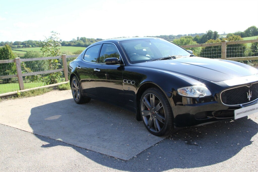 Maserati Quattroporte 4.2 Duoselect Black #2