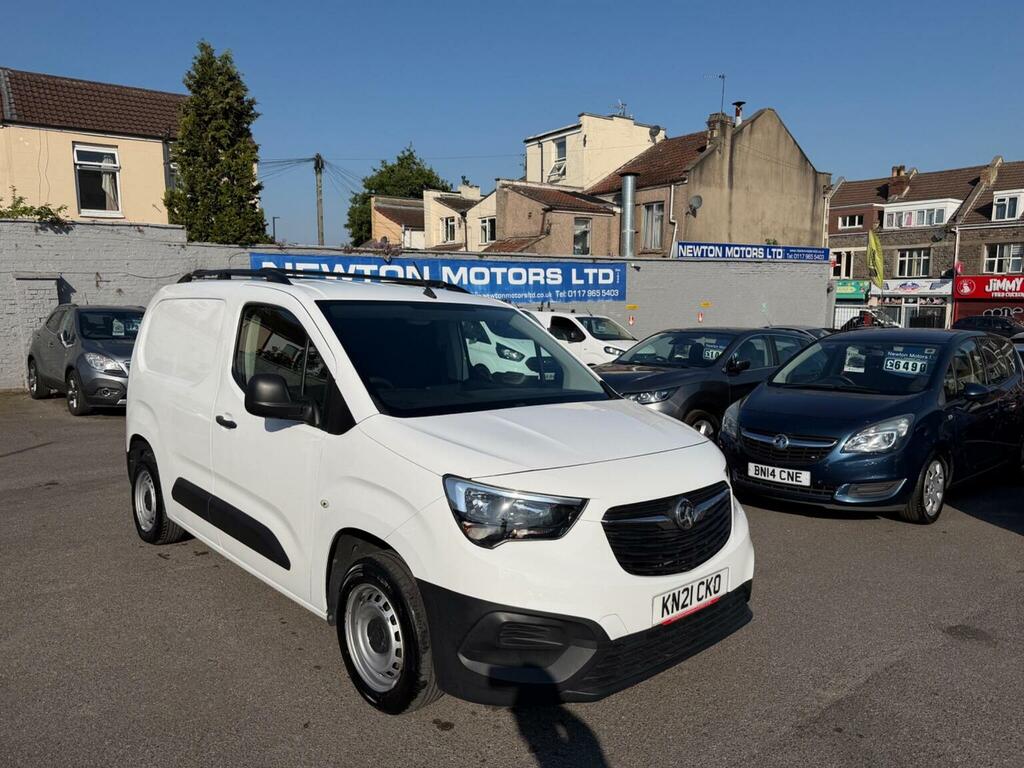 Vauxhall Combo Panel Van 1.2 Turbo 2000 Edition L1 H1 Euro 6 Ss White
