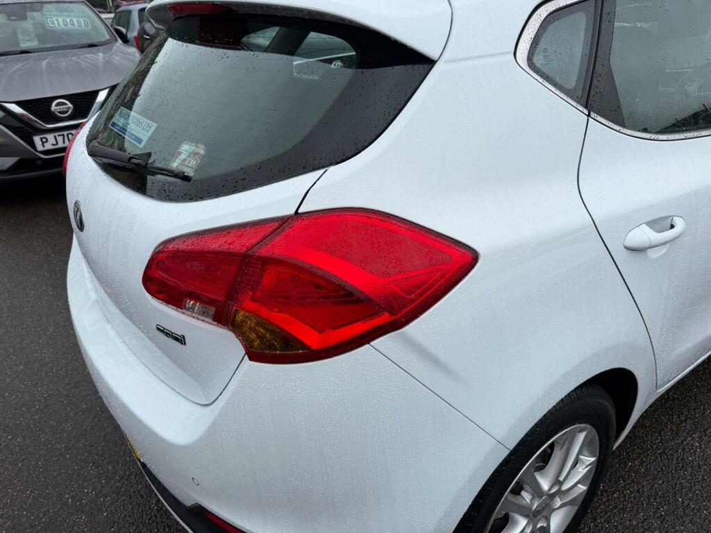 Kia Ceed Hatchback 1.6 Crdi Ecodynamics 3 Euro 5 Ss Blue #10