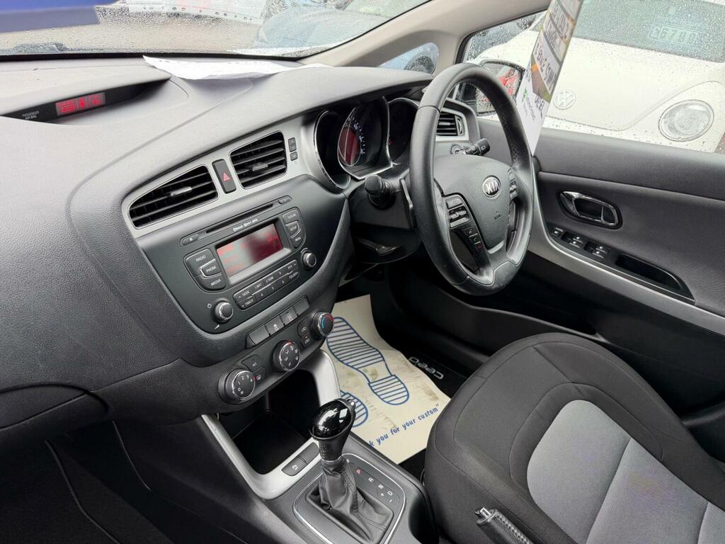Kia Ceed Hatchback 1.6 Crdi Ecodynamics 3 Euro 5 Ss Blue #17