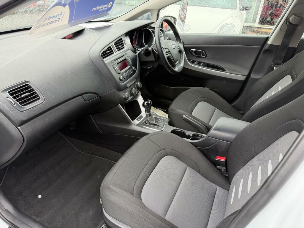 Kia Ceed Hatchback 1.6 Crdi Ecodynamics 3 Euro 5 Ss Blue #16