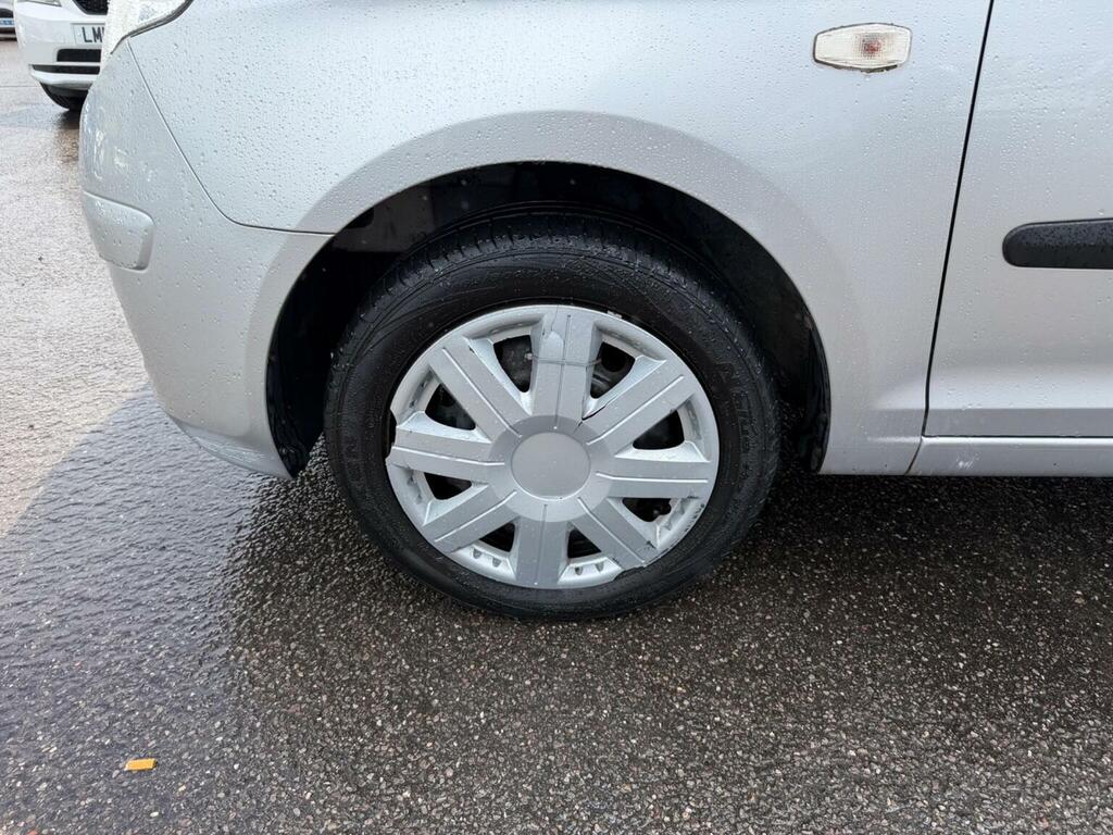 Kia Picanto 1.1 2 Black #20