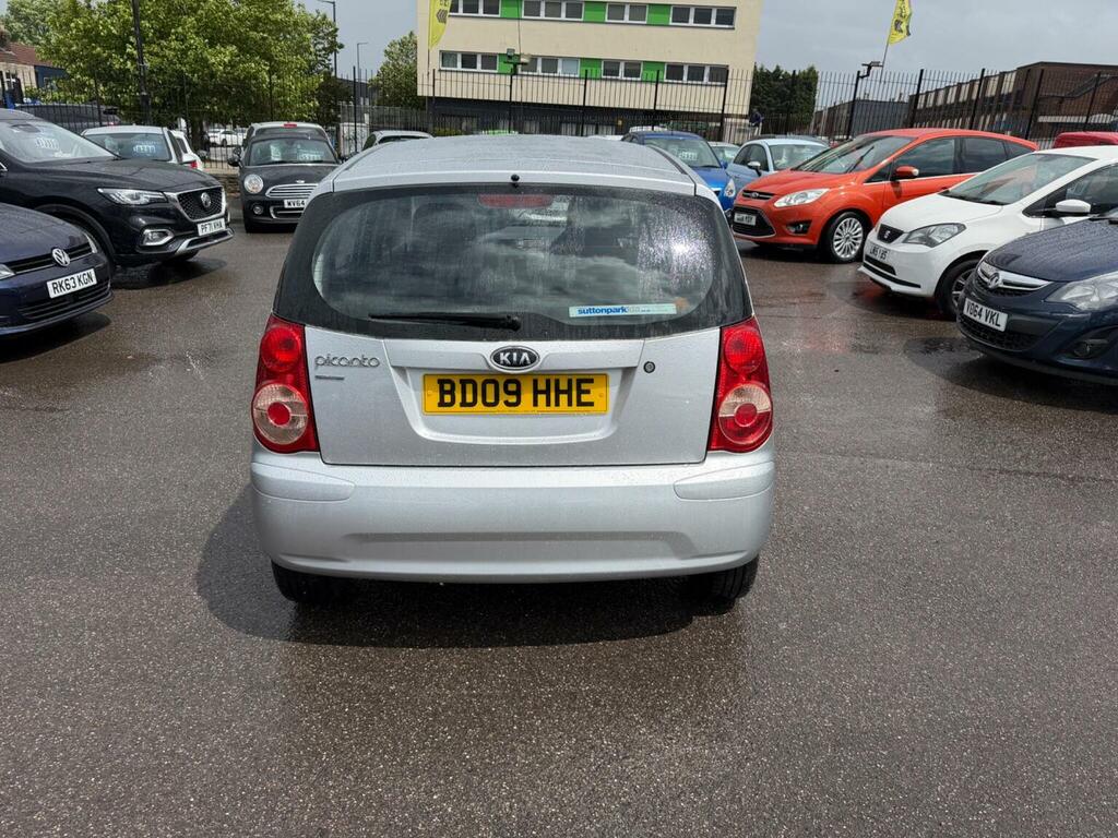 Kia Picanto 1.1 2 Black #4