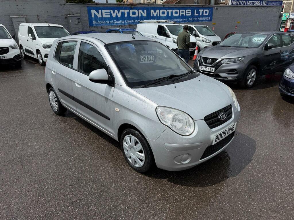 Kia Picanto 1.1 2 Black #1