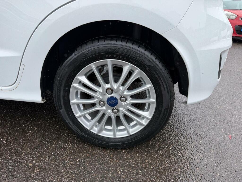 Ford KA+ 1.2 85 Active White #23