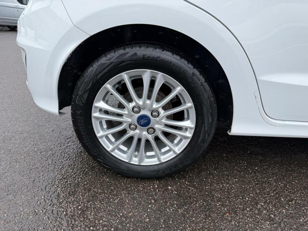Ford KA+ 1.2 85 Active White #21