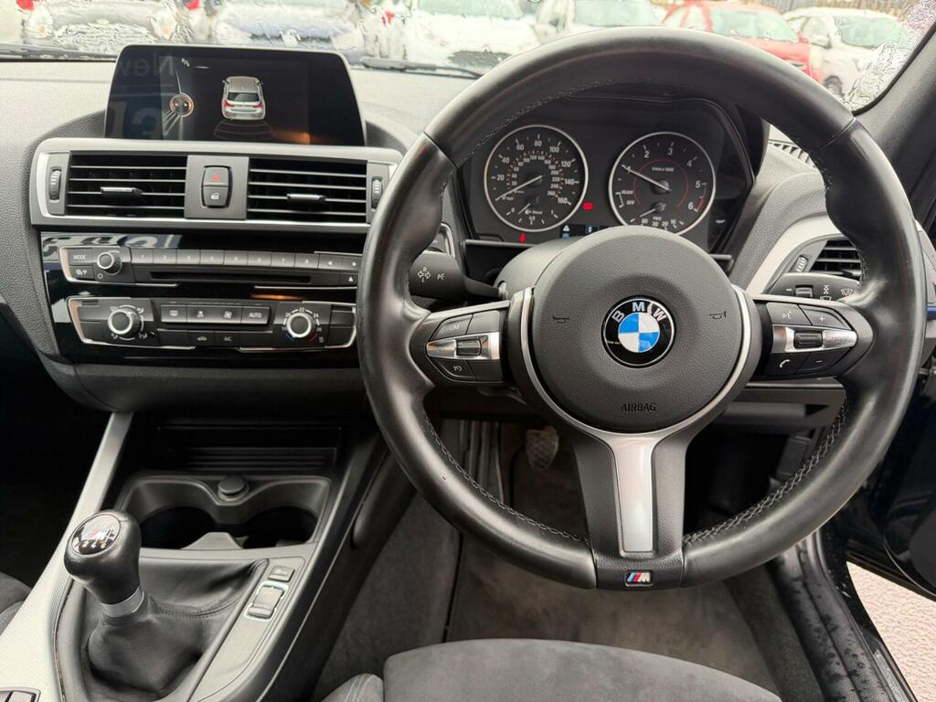BMW 1 Series Hatchback Black #13
