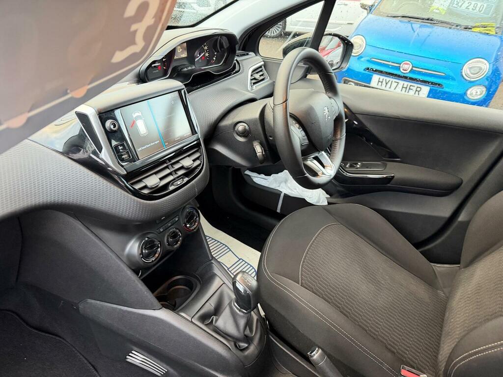 Peugeot 208 Puretech Allure Hatchback Grey #17