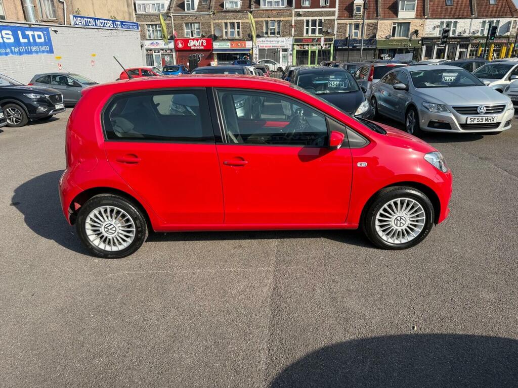Volkswagen Up Hatchback 1.0 High Up Euro 5 201464 CK64EEF Red #2