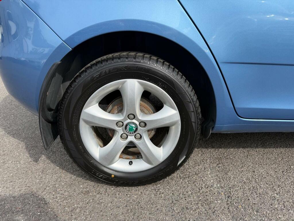 Skoda Fabia Hatchback 1.2 Tsi Se Dsg Euro 5 201313 Blue #21