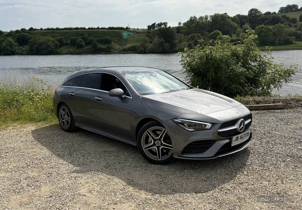 Mercedes-Benz CLA Class Cla 220D Amg Line Premium Plus Tip Grey