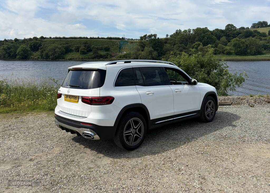 Mercedes-Benz GLB Class Glb 200D Amg Line 8G-tronic CN71KKF White #3