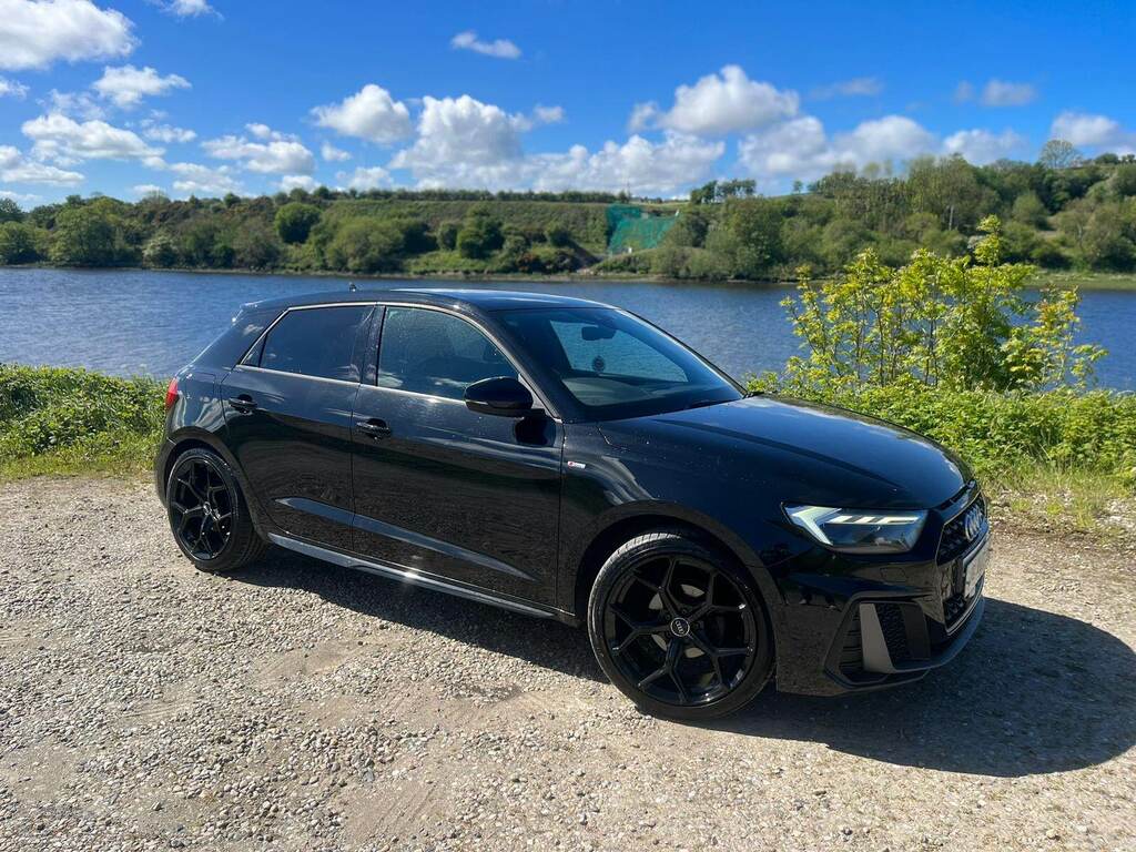 Audi A1 25 Tfsi S Line Black