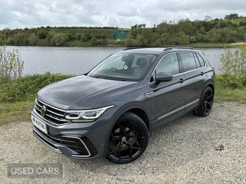 Volkswagen Tiguan 1.5 Tsi 150 R-line Edition Dsg DF72YPR Grey #2