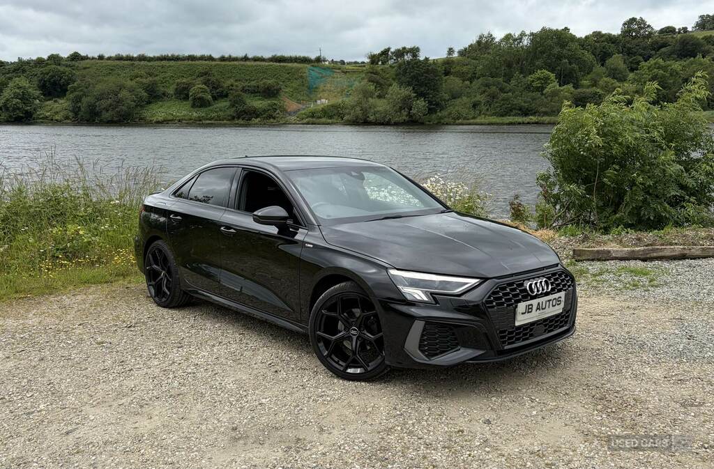 Audi A3 30 Tfsi S Line Black