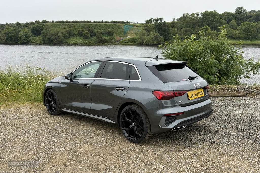 Audi A3 30 Tfsi S Line KM71DCU Grey #5