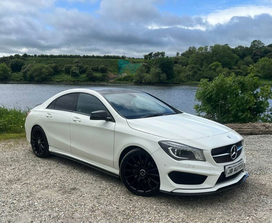 Mercedes-Benz CLA Class Cla 220 Cdi Amg Sport Tip White
