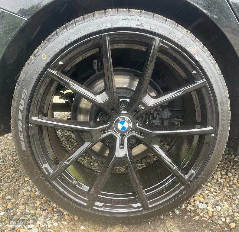 BMW 1 Series 116D Efficientdynamics Plus YH66BVL Black #2