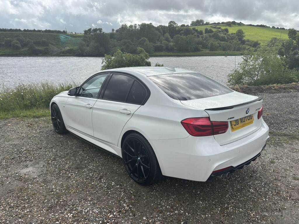 BMW 3 Series 320D Xdrive M Sport SK66YUX White #3