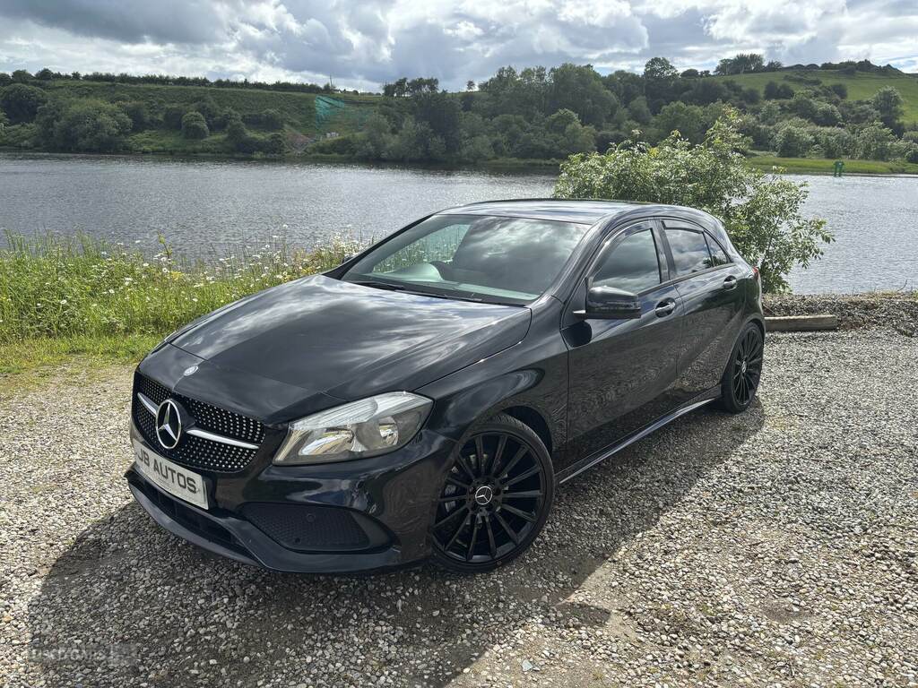 Mercedes-Benz A Class A200d Amg Line LX66LYW Black #2