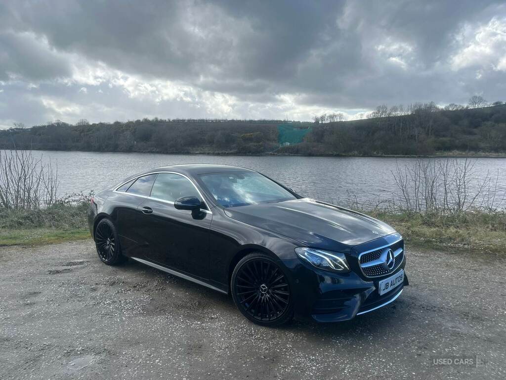 Mercedes-Benz E Class E220d Amg Line 9G-tronic Black