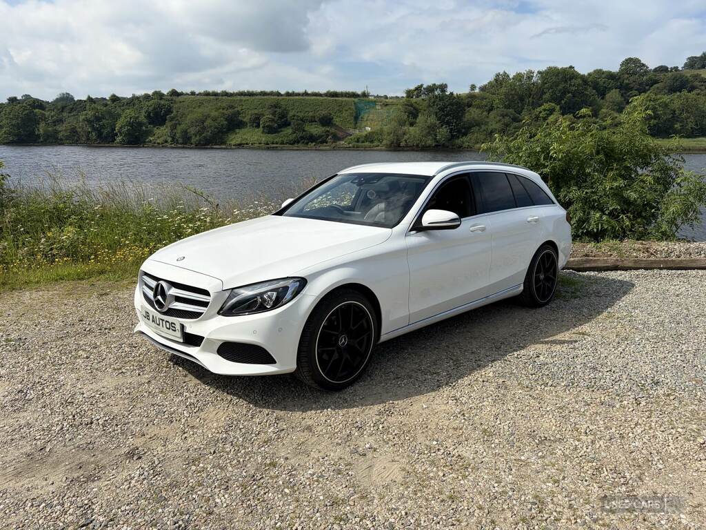 Mercedes-Benz C Class C200d Sport White #3