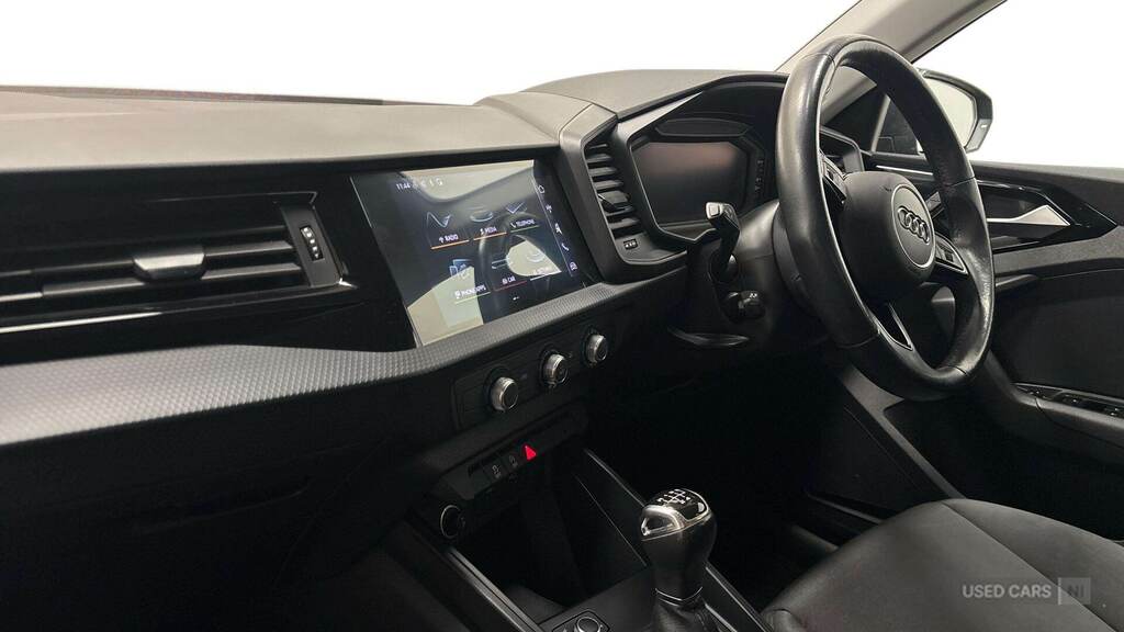 Audi A1 25 Tfsi Technik SE70BNJ Grey