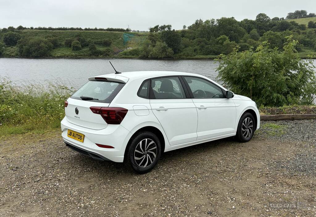 Volkswagen Polo 1.0 Life YE73XXZ White #4