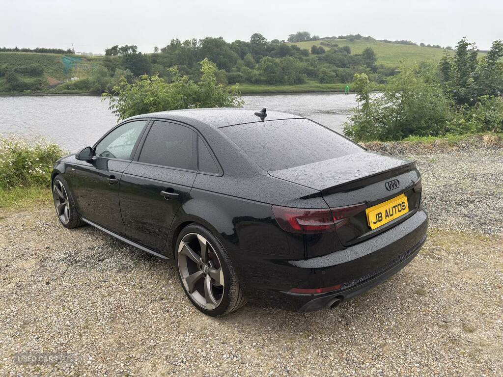 Audi A4 1.4T Fsi Black Edition PE67DVR Black #3