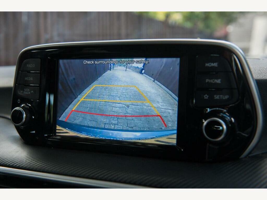Hyundai Tucson T-gdi Se Nav White #18