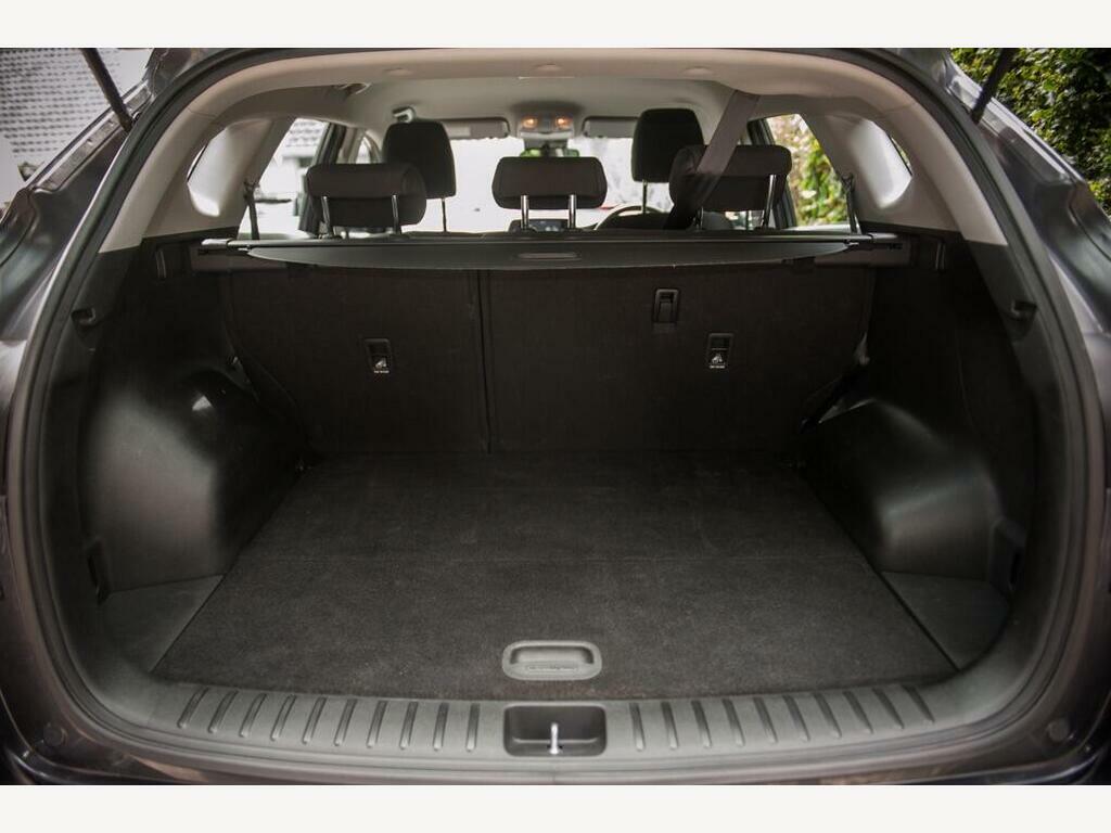 Hyundai Tucson T-gdi Se Nav White #7