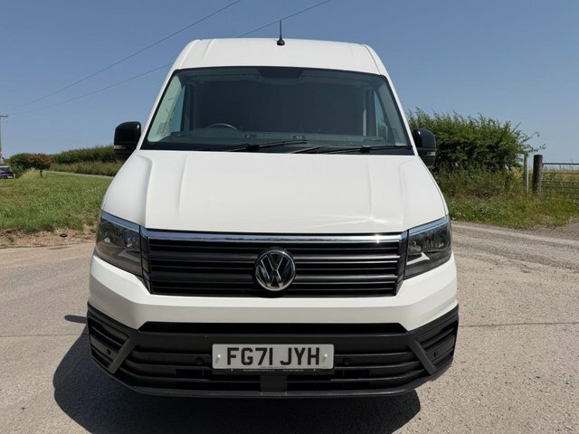Volkswagen Crafter 2021 2.0 Tdi Cr35 Startline Panel Van M White #2