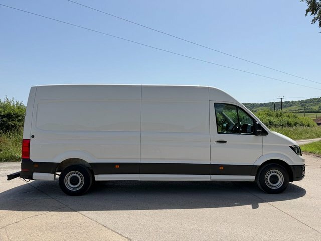 Volkswagen Crafter 2021 2.0 Tdi Cr35 Startline Panel Van M White #5