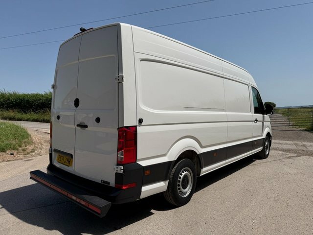Volkswagen Crafter 2021 2.0 Tdi Cr35 Startline Panel Van M White #6