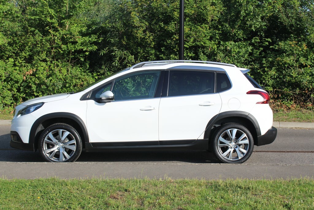 Peugeot 2008 Ss Allure RA66WVW White #2