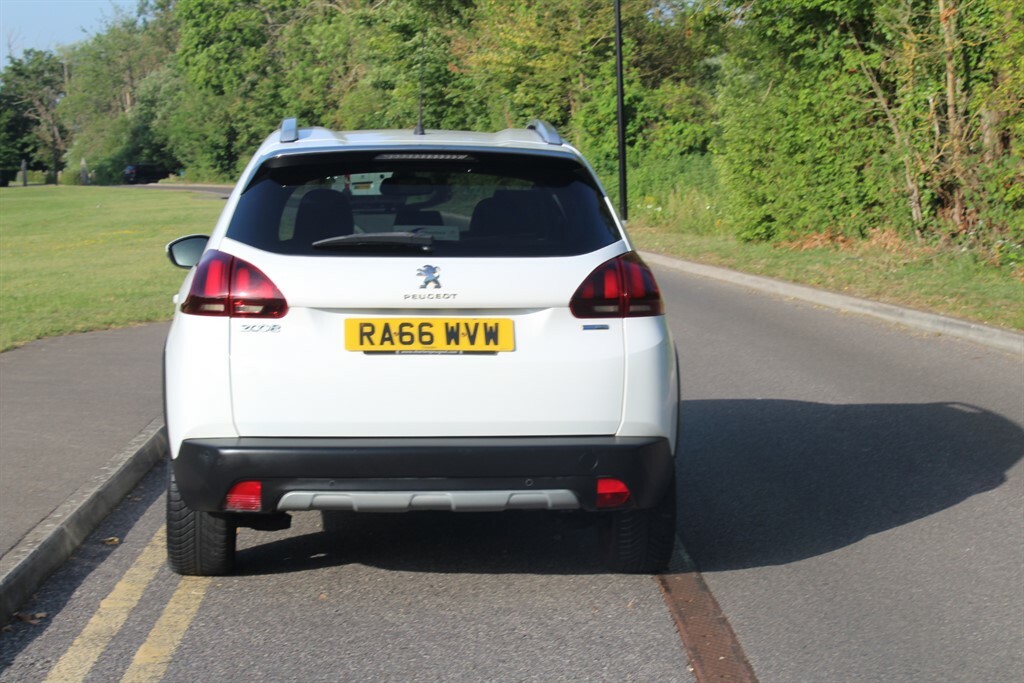 Peugeot 2008 Ss Allure RA66WVW White #4