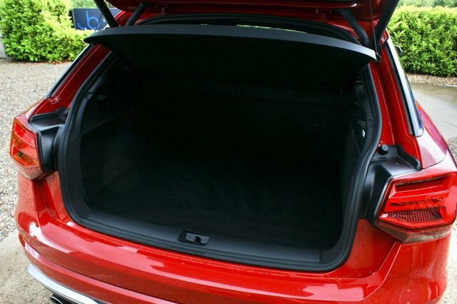 Audi SQ2 Suv Black #33