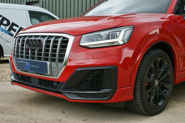 Audi SQ2 Suv Black #24