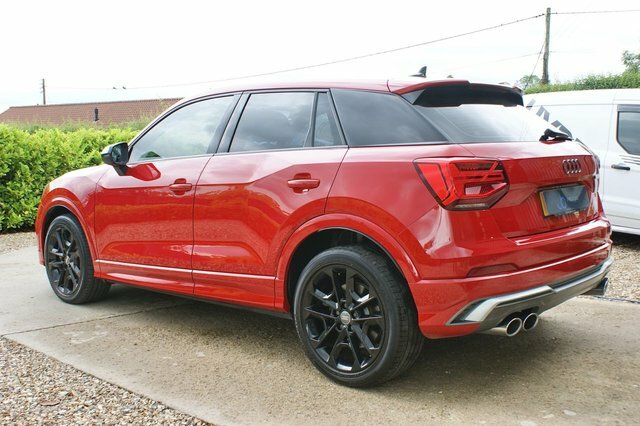 Audi SQ2 Suv Black #18