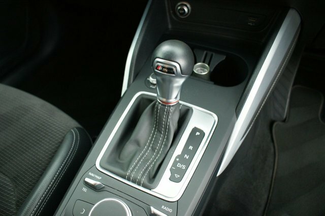 Audi SQ2 Suv Black #48