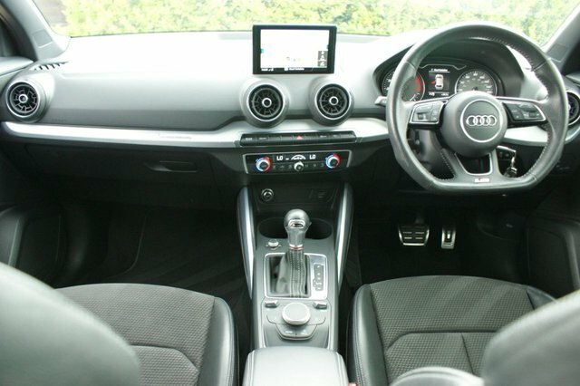 Audi SQ2 Suv Black #29