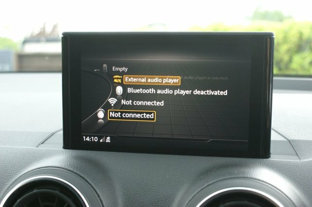 Audi SQ2 Suv Black #57