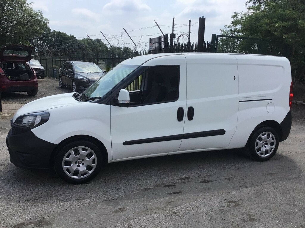 Fiat Doblo L1 Bluehdi 1.5 White #9